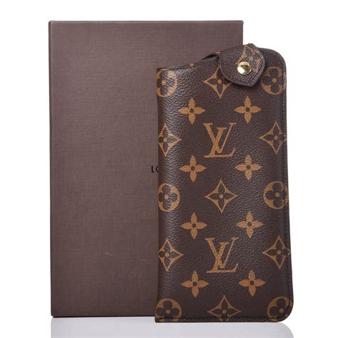 louis vuitton sunglass hard case|louis vuitton sunglass holder.